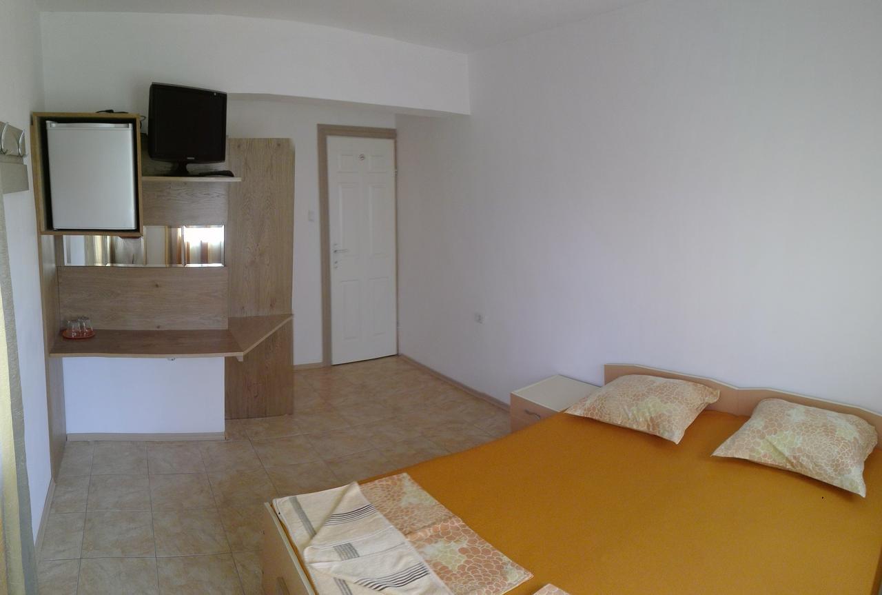 Eleonor Guest House Бяла Екстер'єр фото