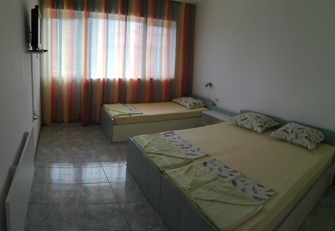 Eleonor Guest House Бяла Екстер'єр фото